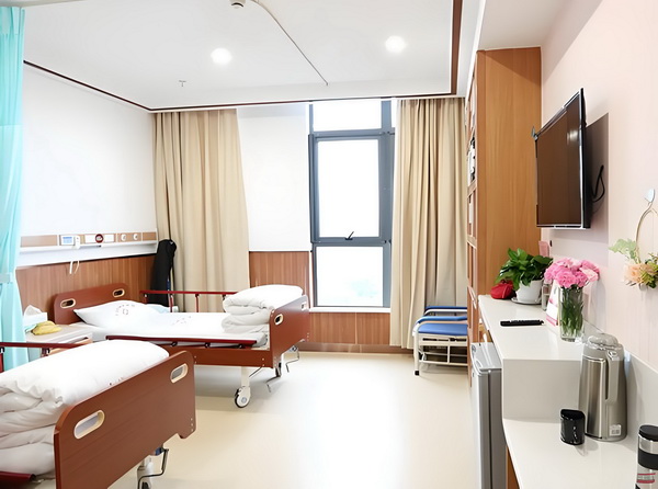 2025入户深圳新政策_董璇婚后情况曝光！不愿丈夫和女儿住一起，与其分居，倪萍很担忧 董璇婚后情因为突然事发